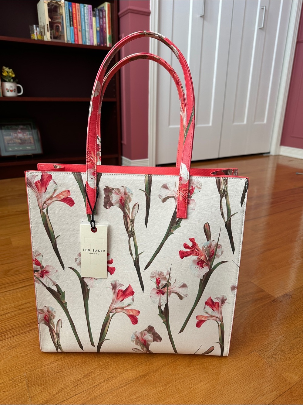 Ted Baker the Icon floral tote bag - Picture 2 of 5